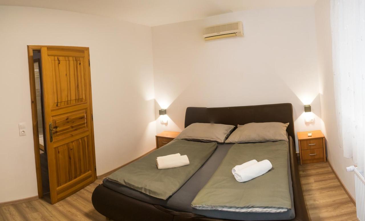Oázis apartman Keszthely Esterno foto