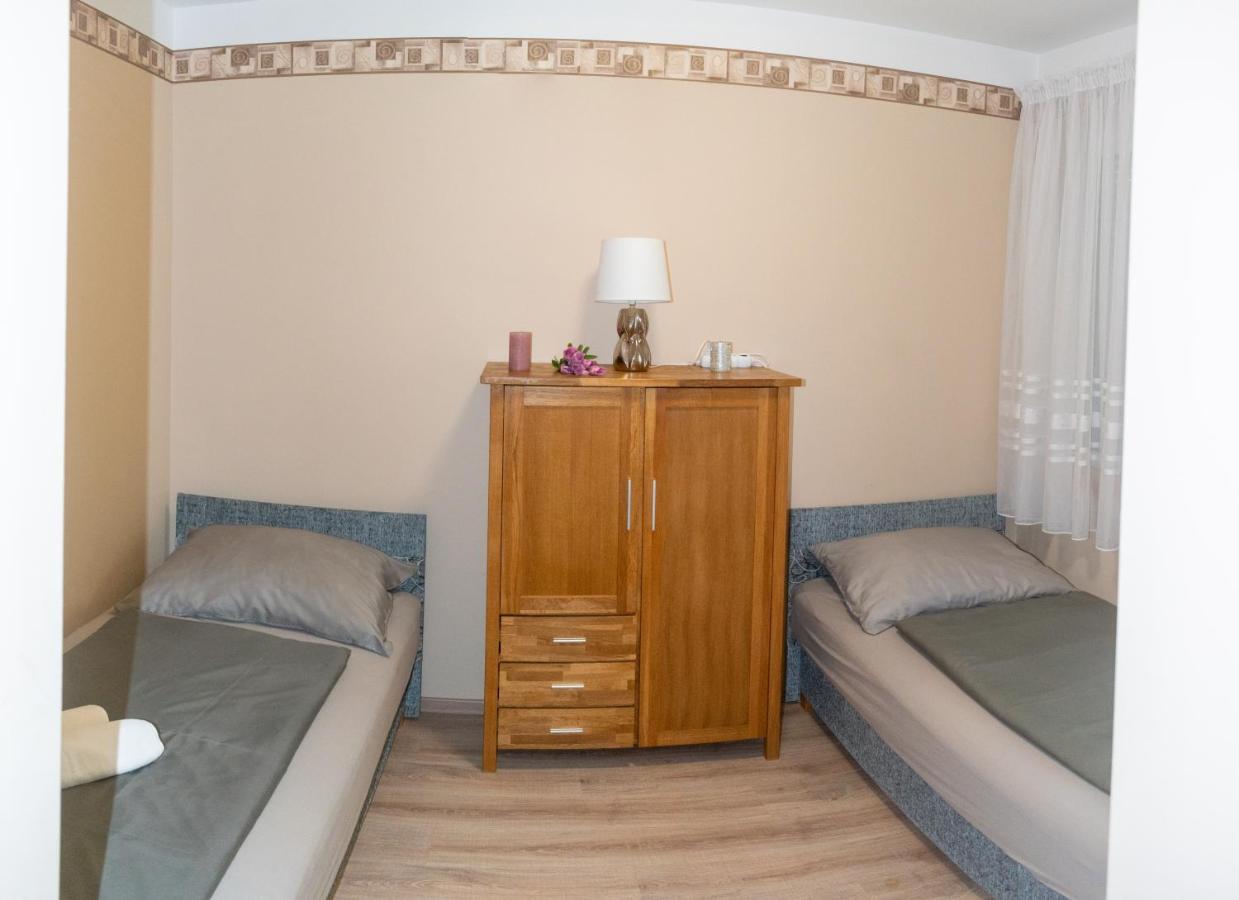 Oázis apartman Keszthely Esterno foto