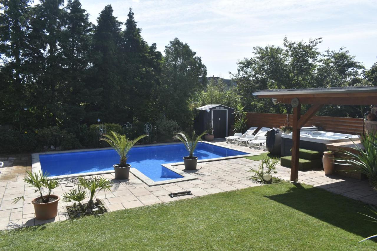 Oázis apartman Keszthely Esterno foto